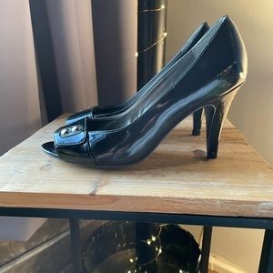 ☀️Nicole Black Patent Leather Heels Open Toe
